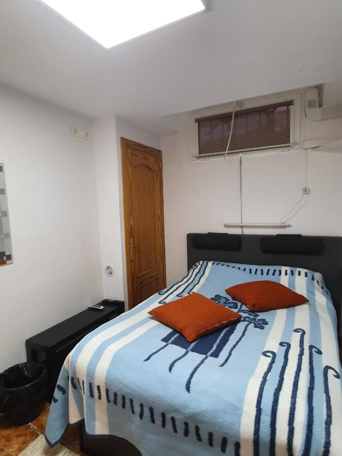 Cozy Rooms In Terraced House Фуэнхирола Экстерьер фото