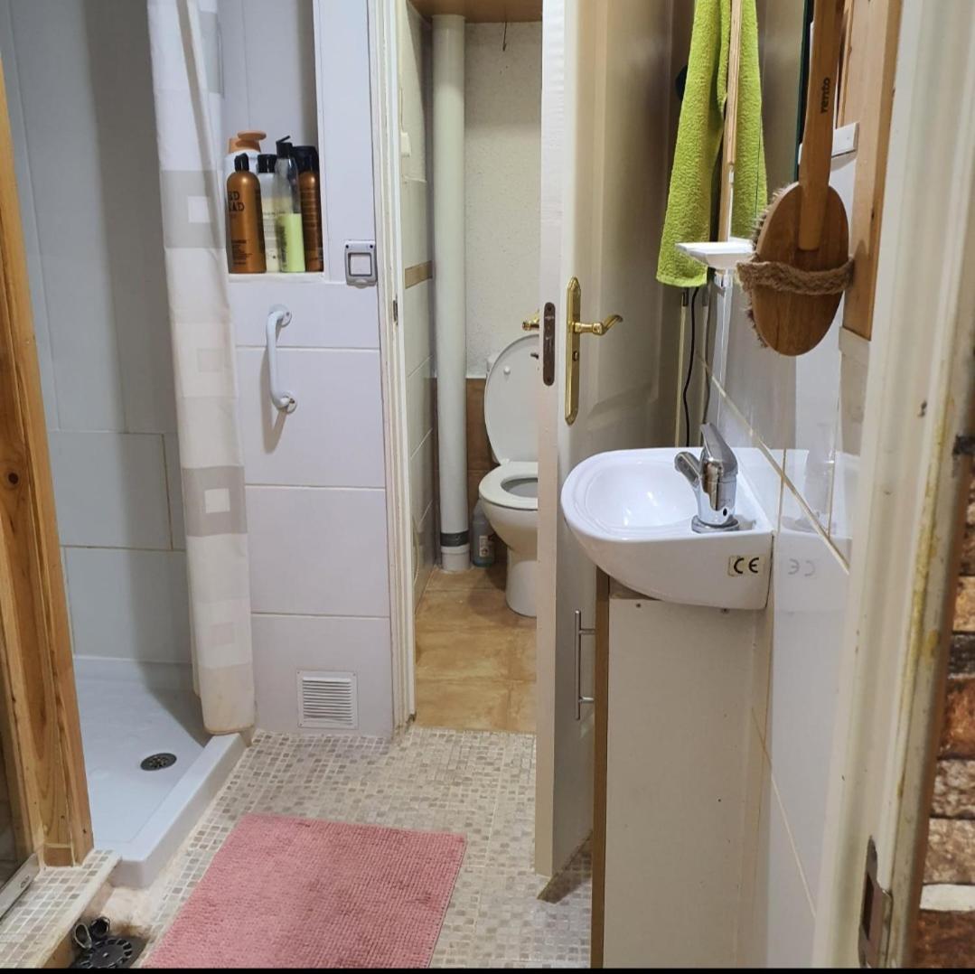Cozy Rooms In Terraced House Фуэнхирола Экстерьер фото